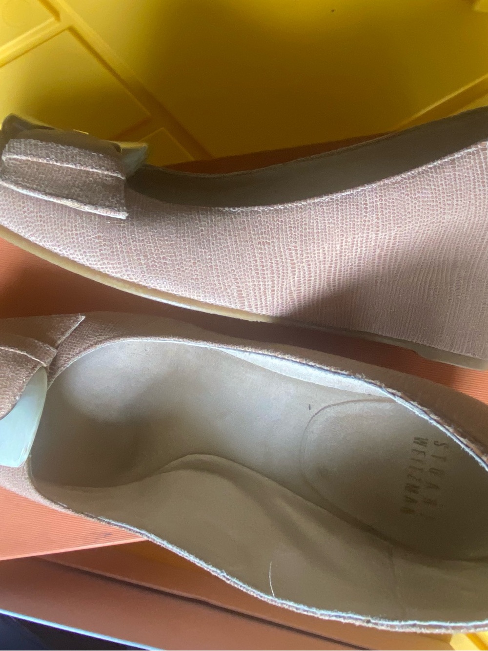 Stuart Weitzman Wedge Heels Women’s Size 9 US 39.5 EU Taupe Ginger Slip On - Picture 8 of 9